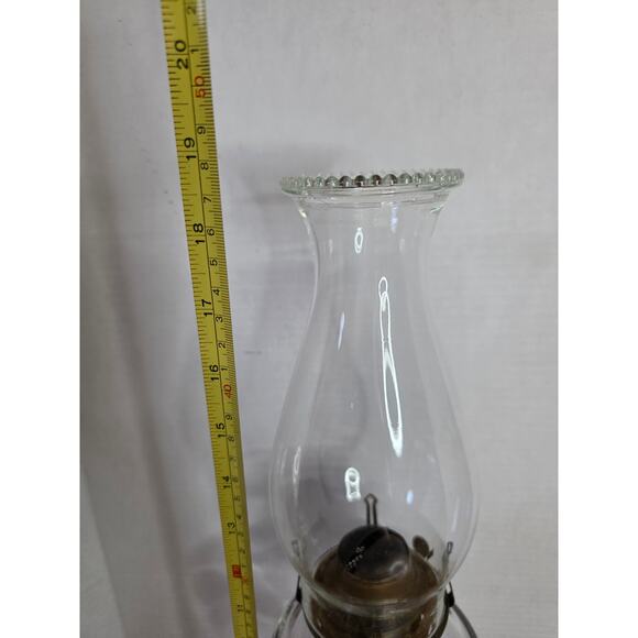 Queen Anne No. 2 Clear Glass Oil Lamp - Picture 3 of 7